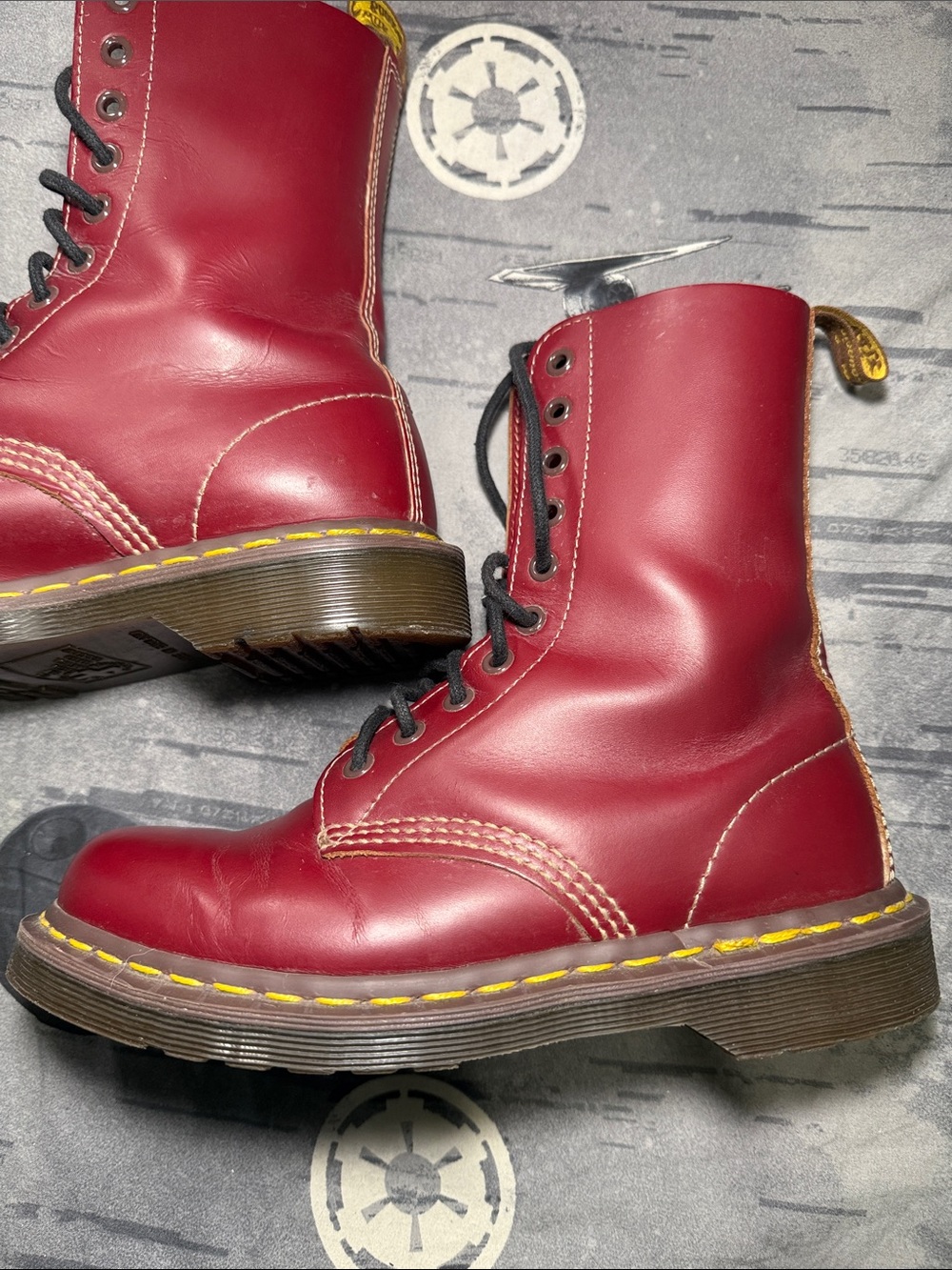 MIE DR MARTENS 10 EYE OXBLOOD UK 5 MENS 6 LADIES 7 - Picture 10 of 12